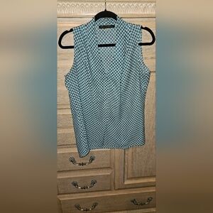 Rose & Olive Blue and Gray Patterned Top
